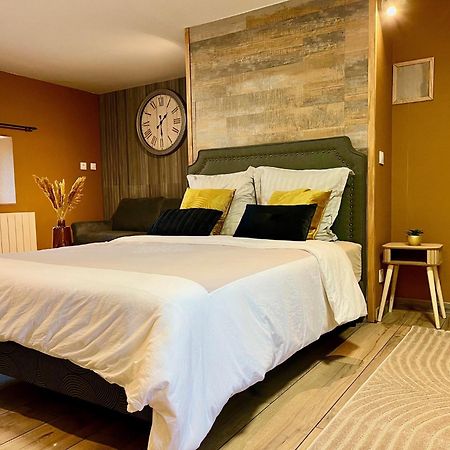 Le Manoir Des Haies Spa Les Champs-Geraux Экстерьер фото