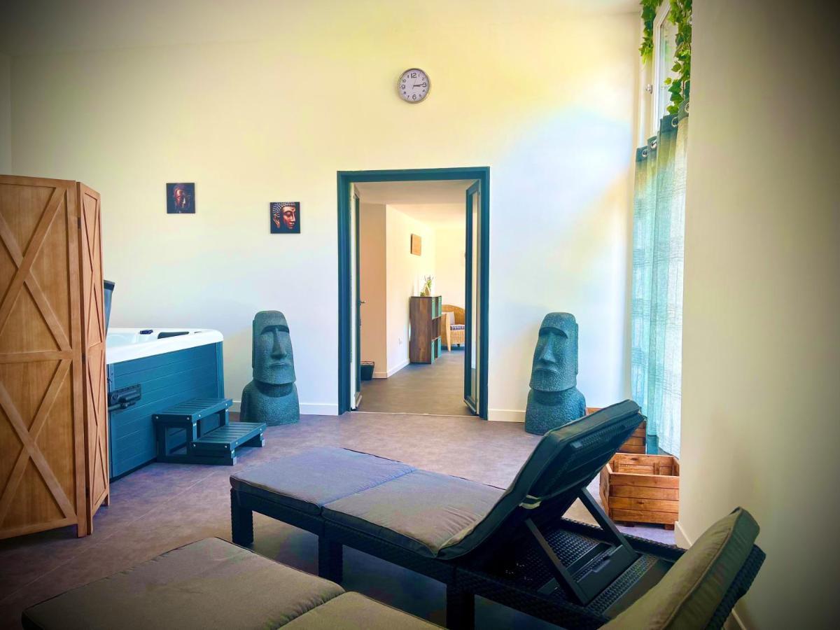 Le Manoir Des Haies Spa Les Champs-Geraux Экстерьер фото